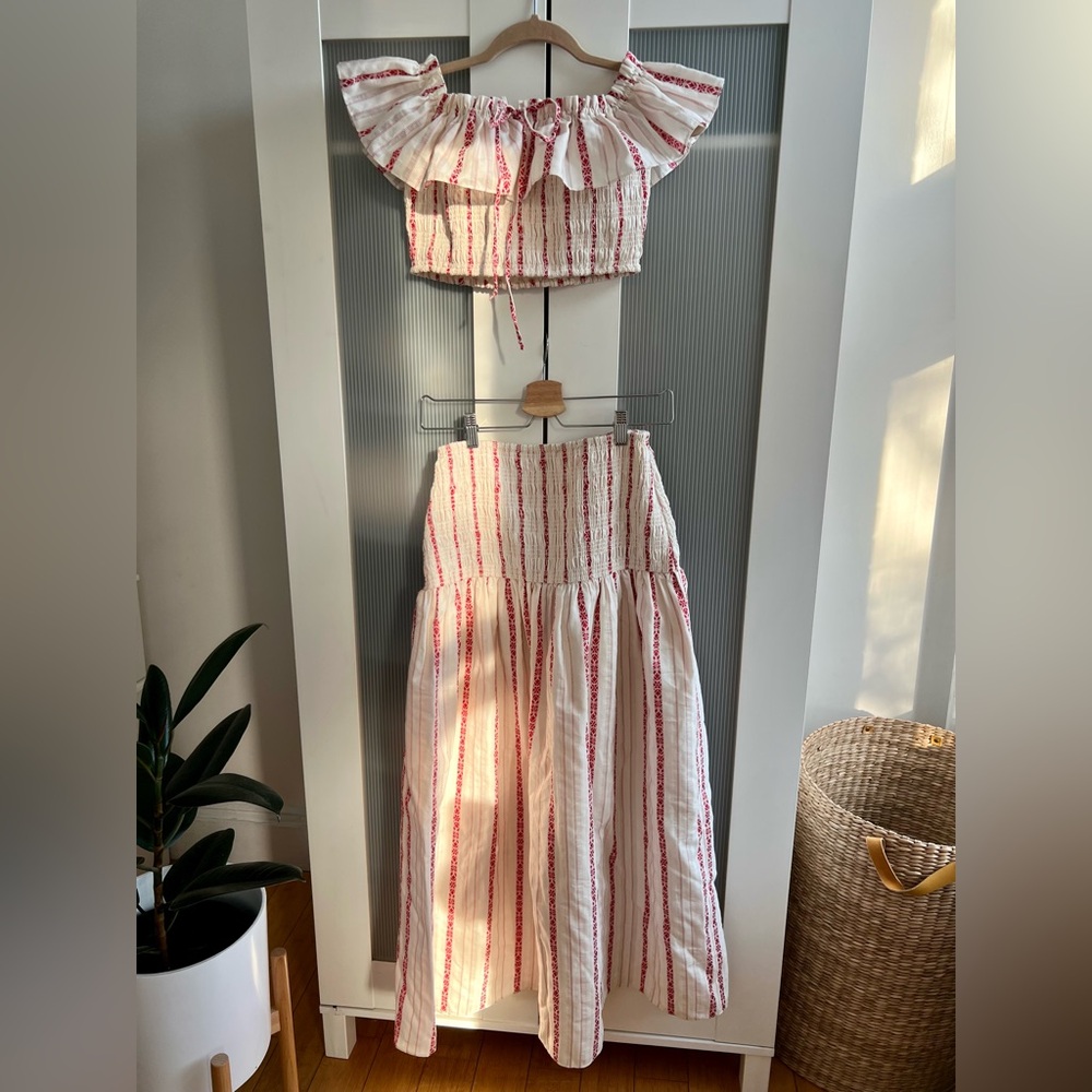 SAYLOR Red and Ivory Smocked Waist 2-Piece Midi Dress - Picture 3 of 9